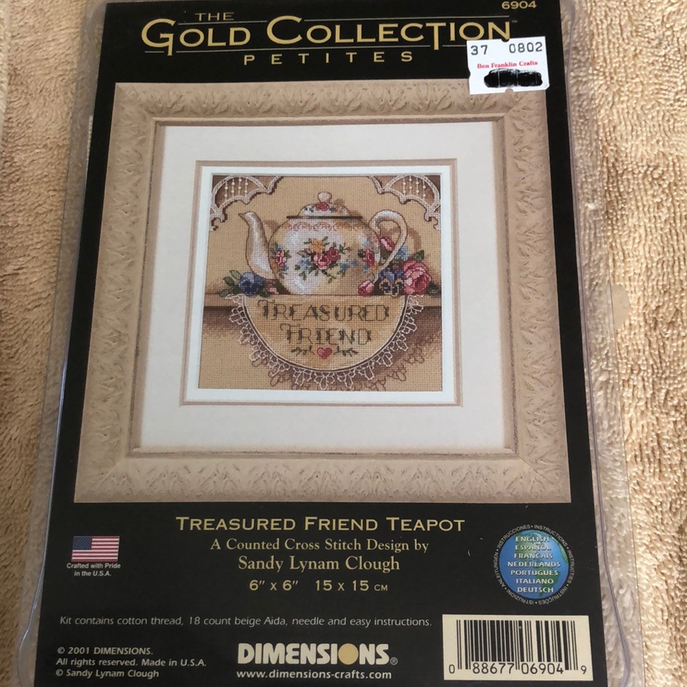 DIMENSIONS Gold Collection Petites "Treasured Friend Teapot" Cross Stitch #6904